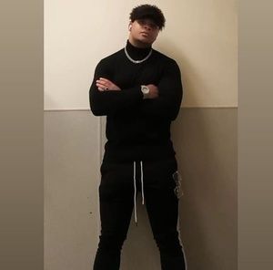 Meet your Posher, Kj